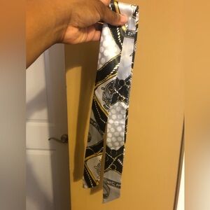 Stylish Black and White Patterned Satin Bandeau